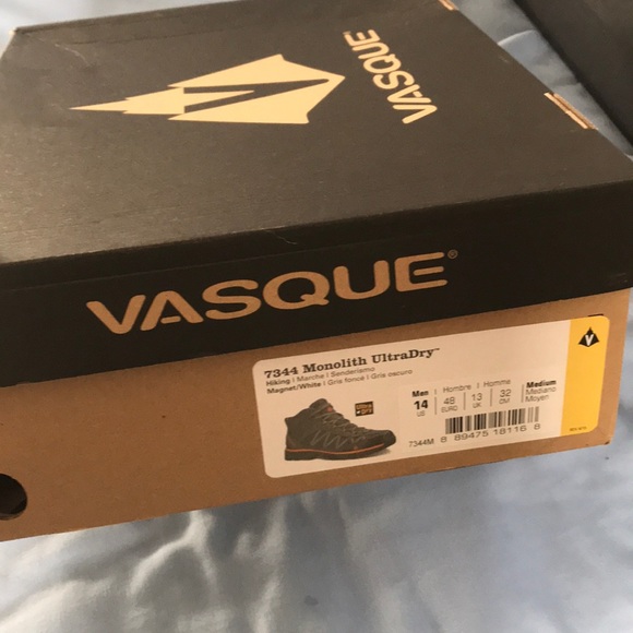 Mountain boot